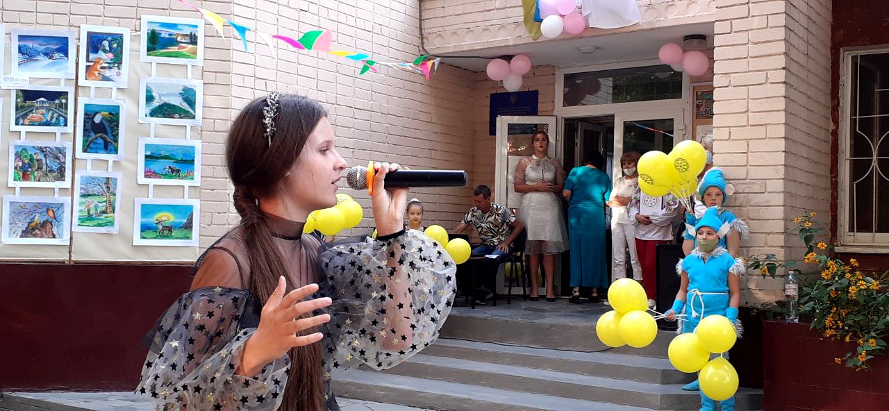 В Днепре на Соколе глава ОСМД Юлия Черечеча добилась реконструкции центра внешкольной работы 6