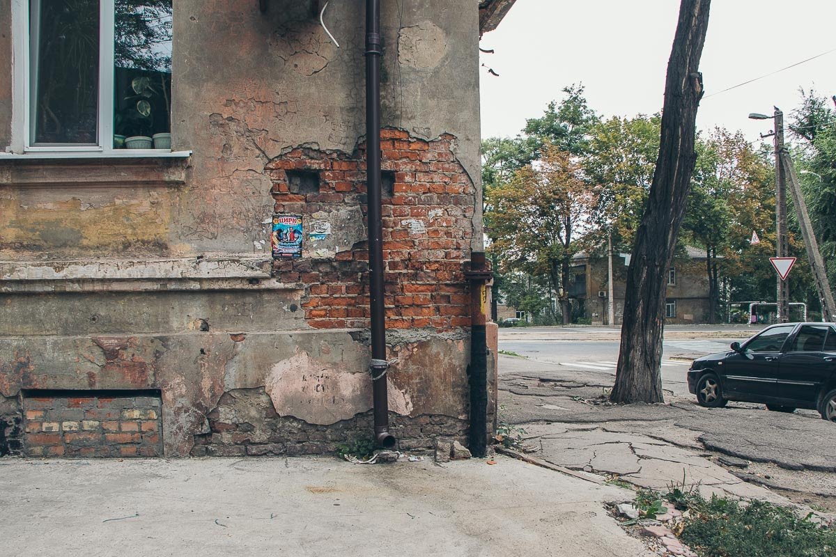 Выборы в Днепре: печаль и разруха на округе депутата Селивановой 23