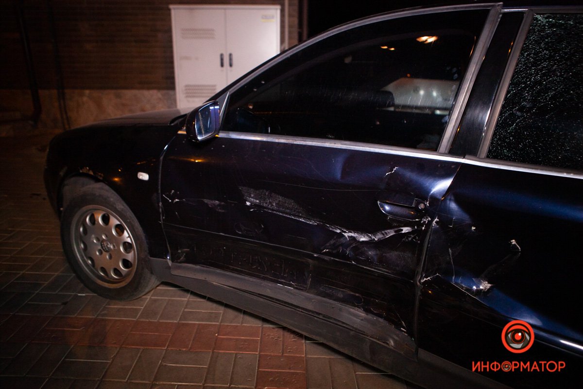 Предварительно, Audi выехал на перекресток, где в него и въехал Hyundai