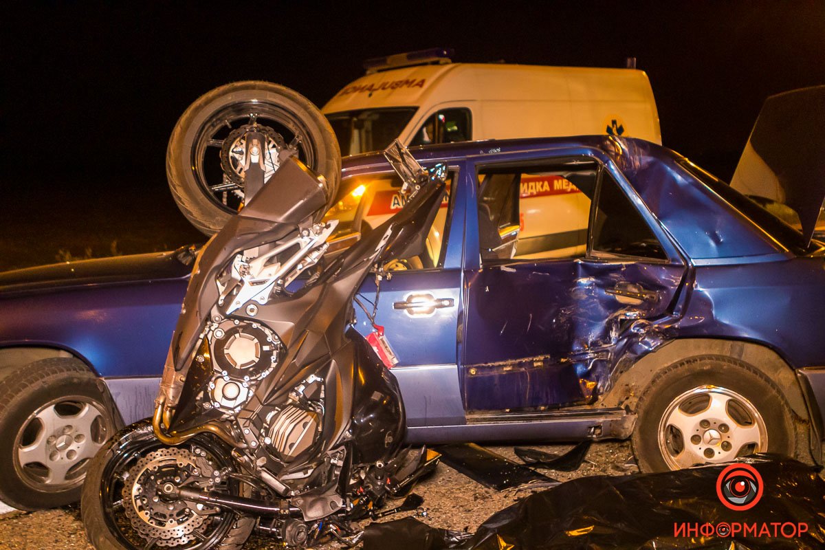 Прибыл и следователь по ДТП