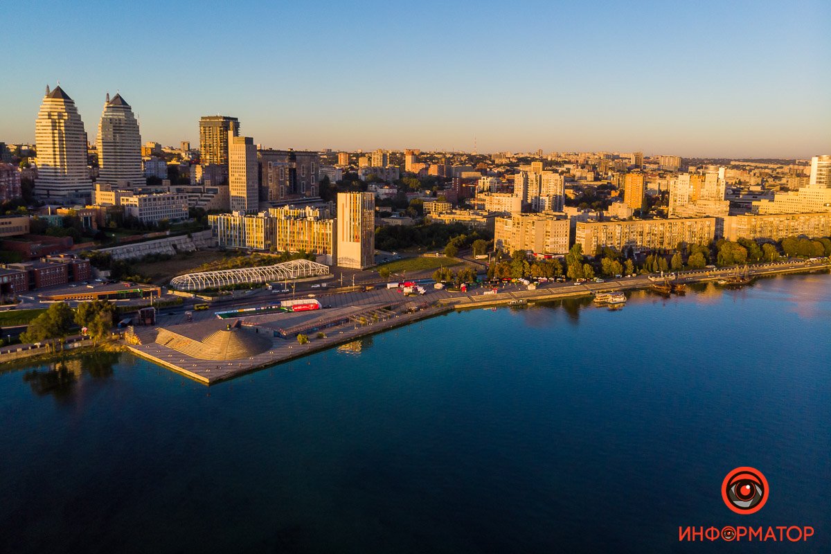 Днепр пробуждается Днепр пробуждается