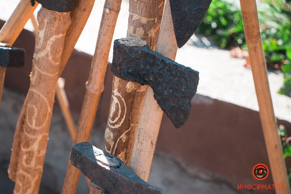 Не только для рубки дров