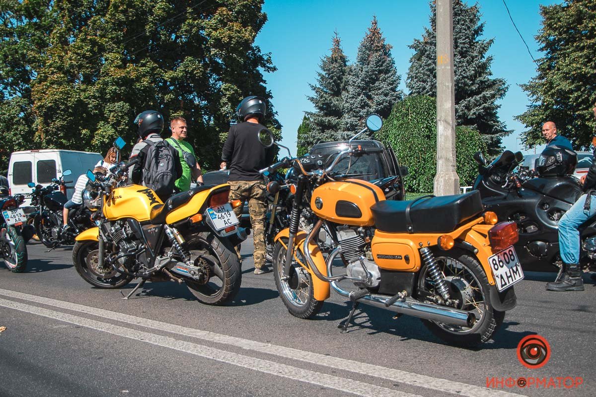 Не забываем о шлемах