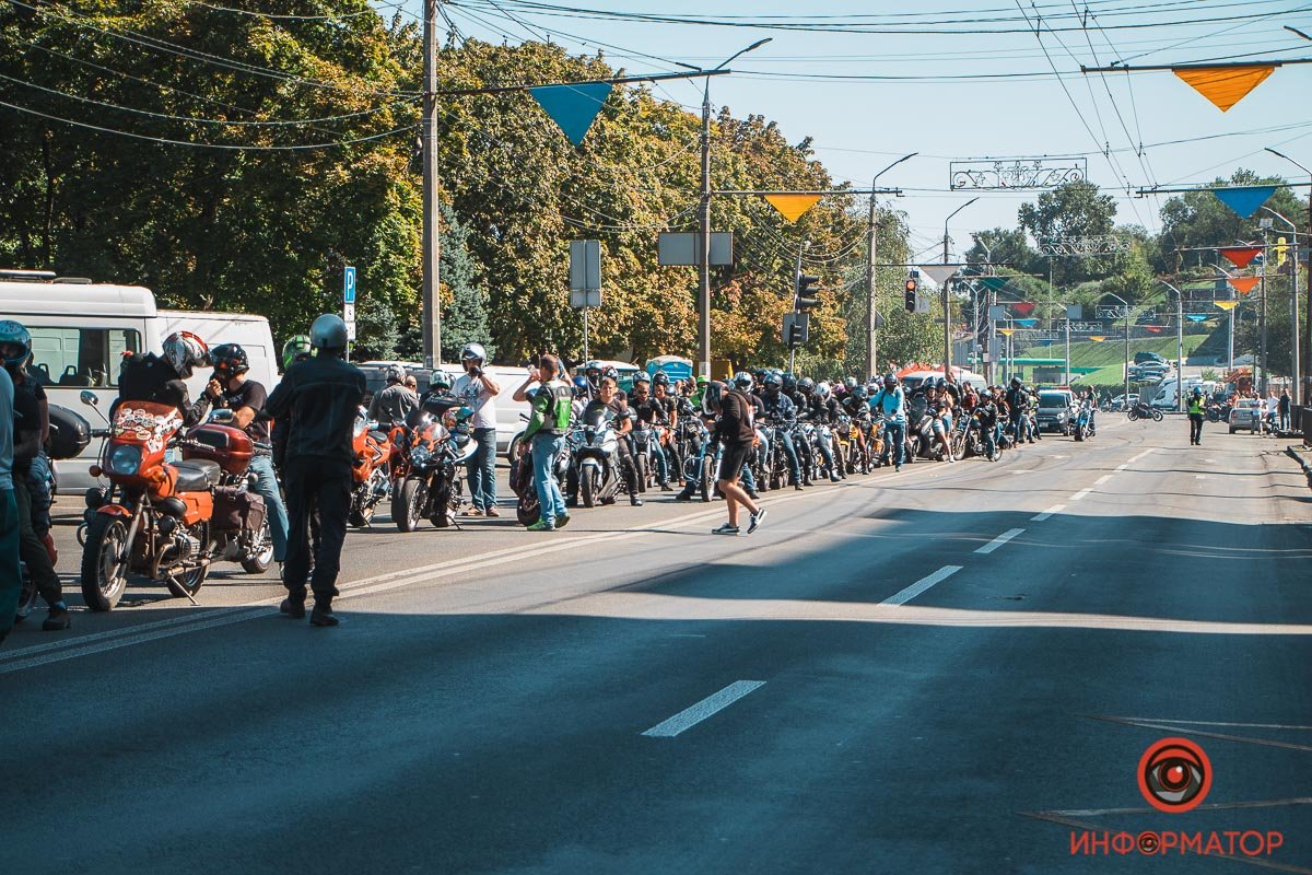 Десятки участников