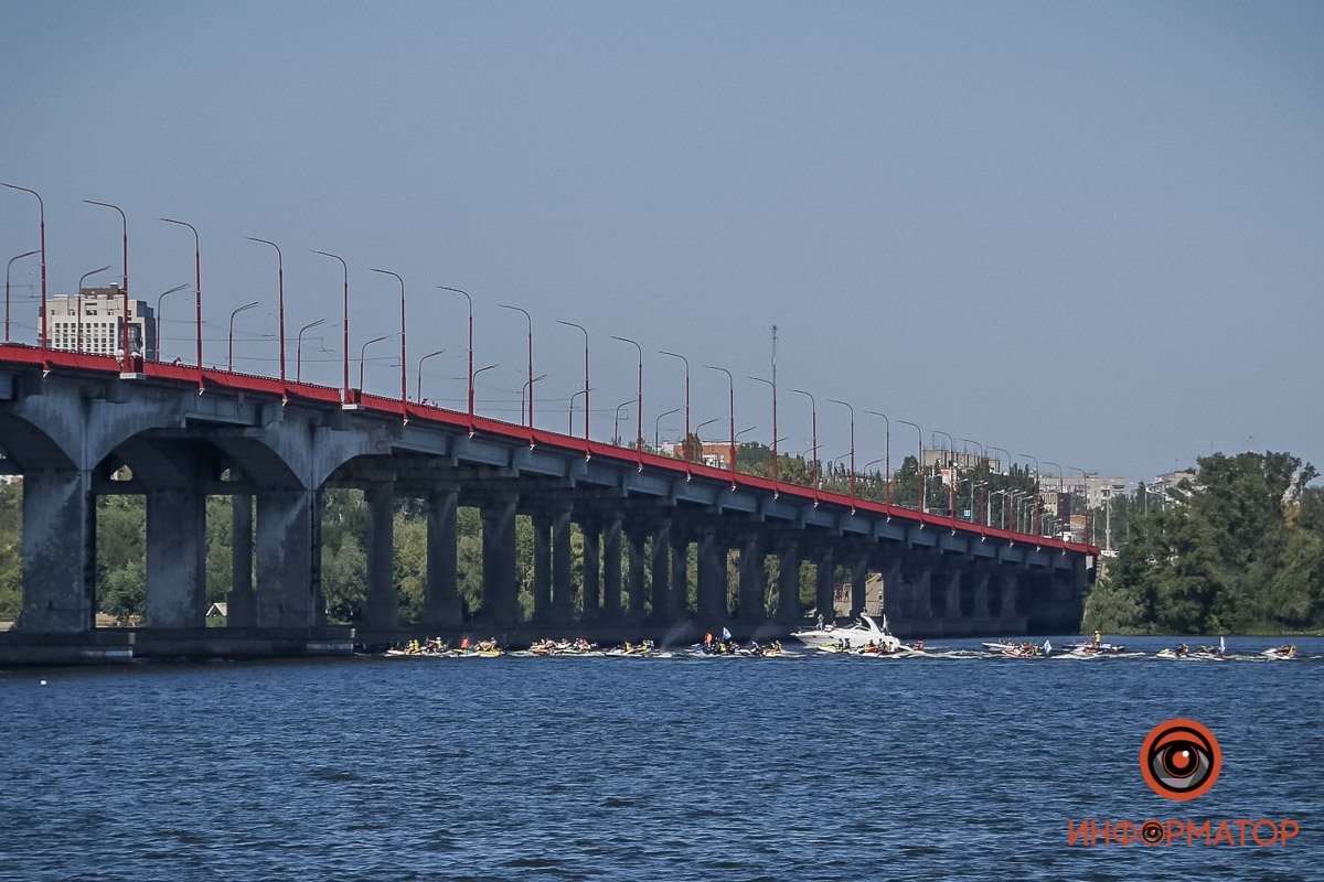 В Днепре прошел масштабный парад гидроциклов, который могут занести в Книгу рекордов Гиннесса 6