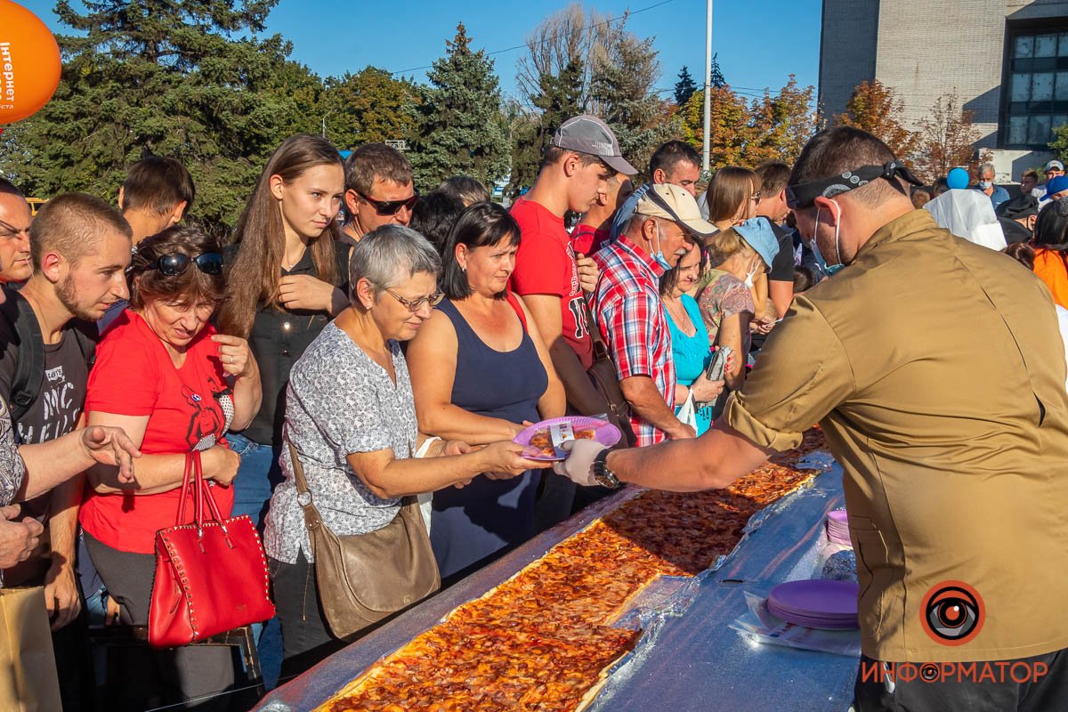 Как можно не любить пиццу? Как можно не любить пиццу?