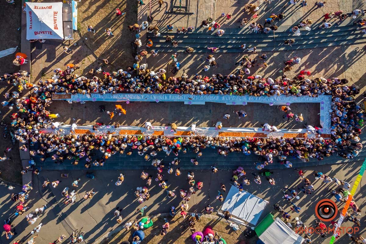 Пиццу разобрали очень быстро Пиццу разобрали очень быстро