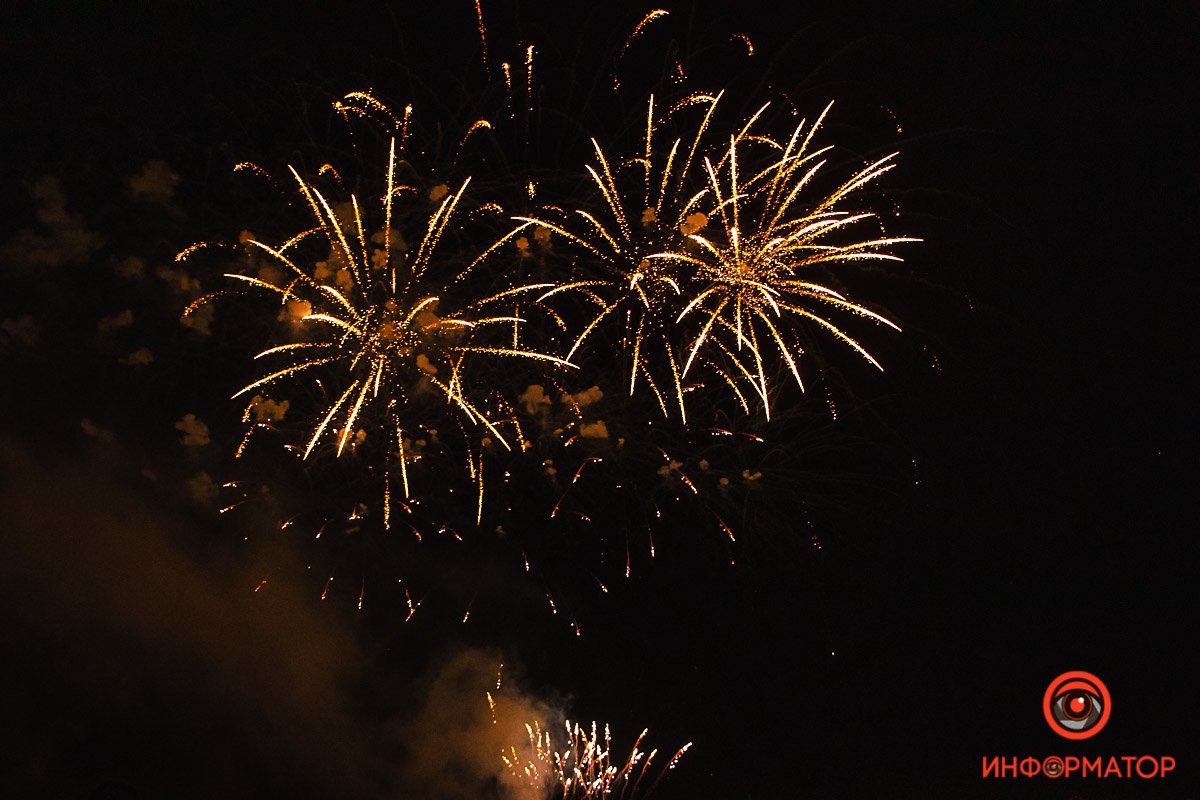 Светло как днем Светло как днем