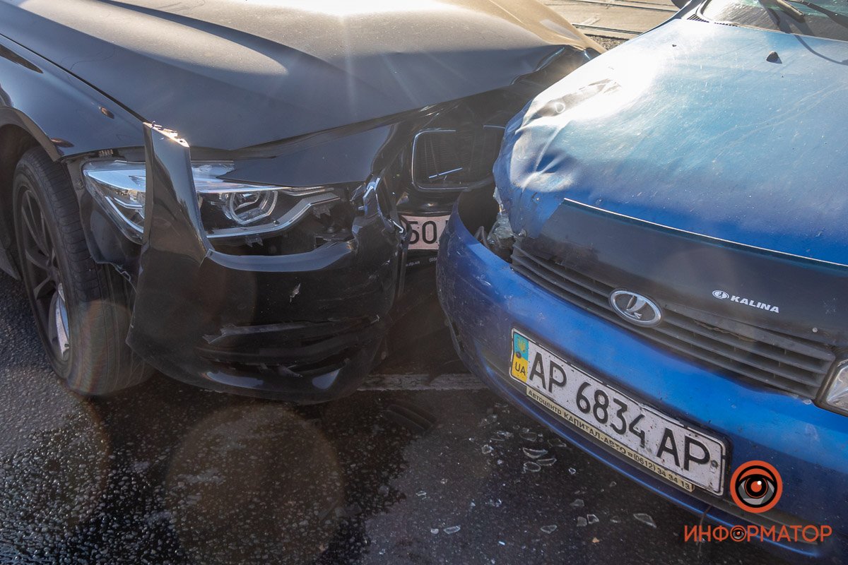 На место приехали правоохранители и медики На место приехали правоохранители и медики