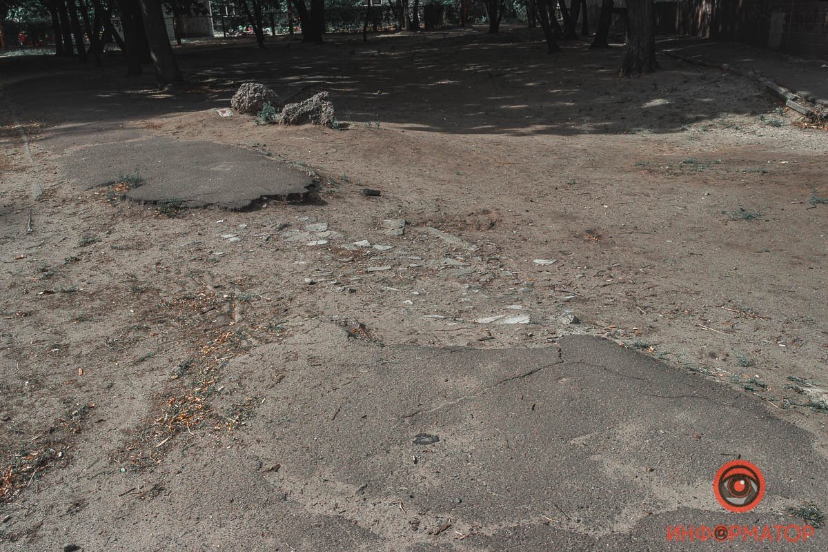 Выборы в Днепре. Округ Сергея Барановского - край разбитых дорог 5