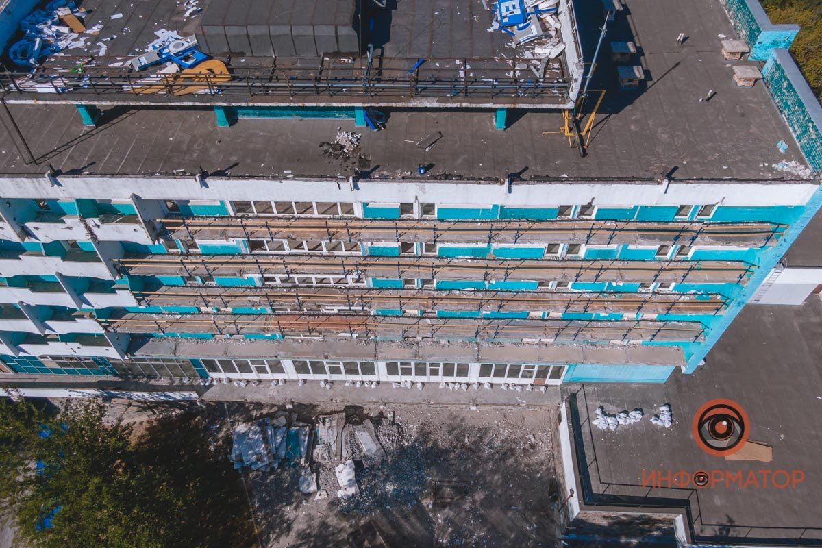 Работы начались ранним утром