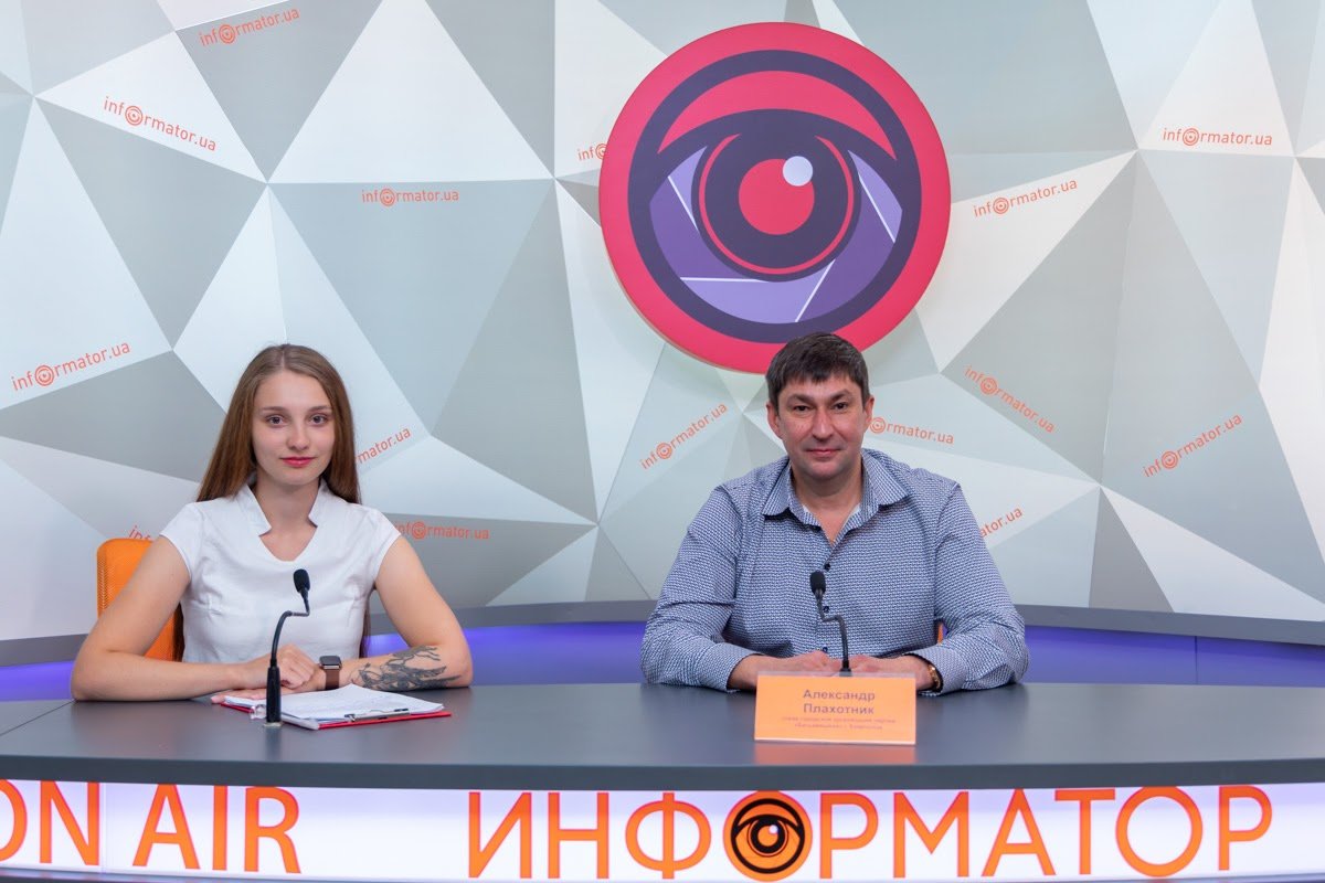 Глава городской организации ВО «Батьківщина» в Каменском поставил политический ультиматум Максиму Голосному 1