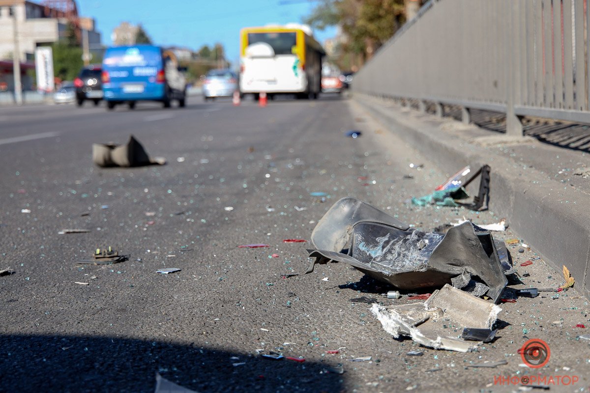 Занят крайний правый ряд по направлению к Калиновой Занят крайний правый ряд по направлению к Калиновой