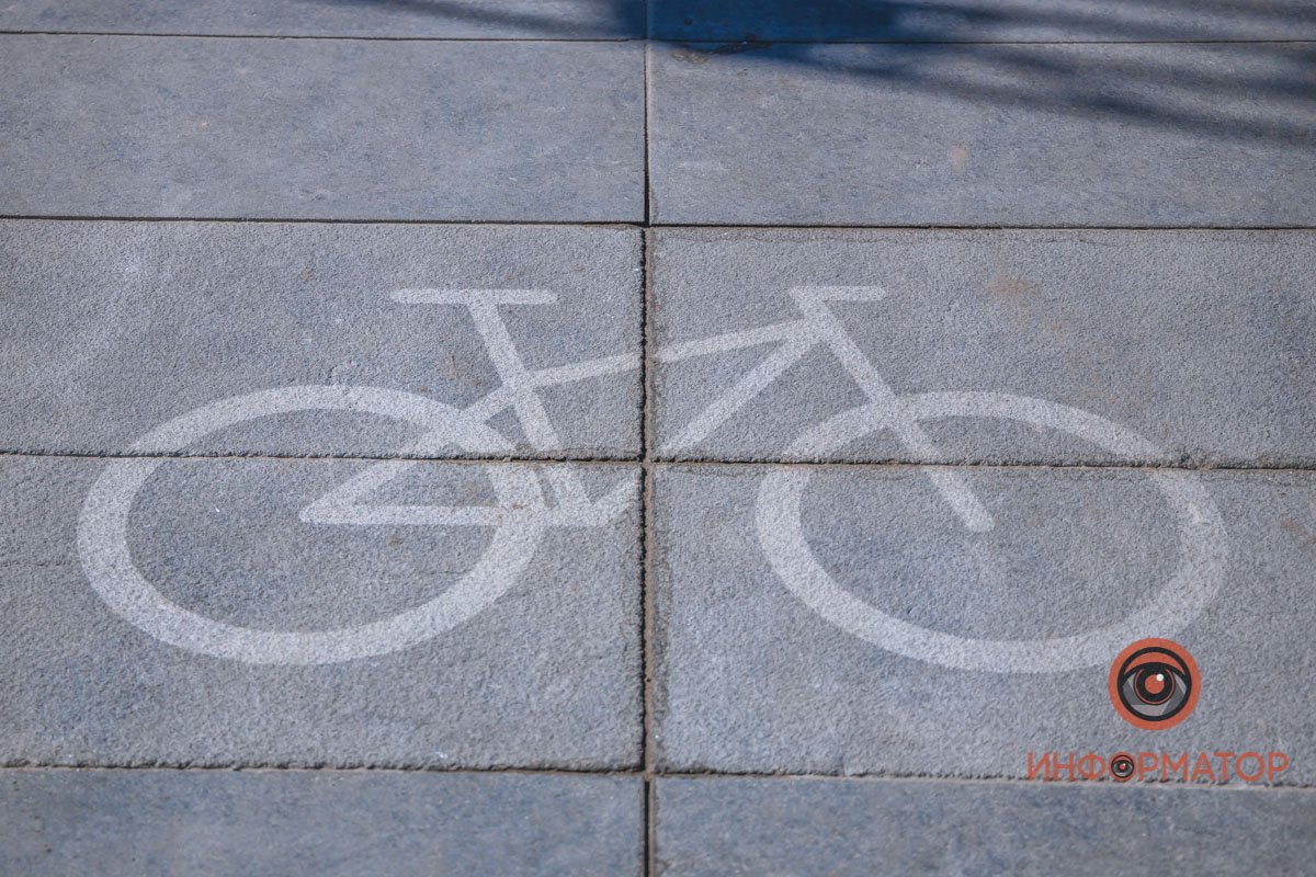 Намек на то, что велосипедной дорожке таки быть Намек на то, что велосипедной дорожке таки быть