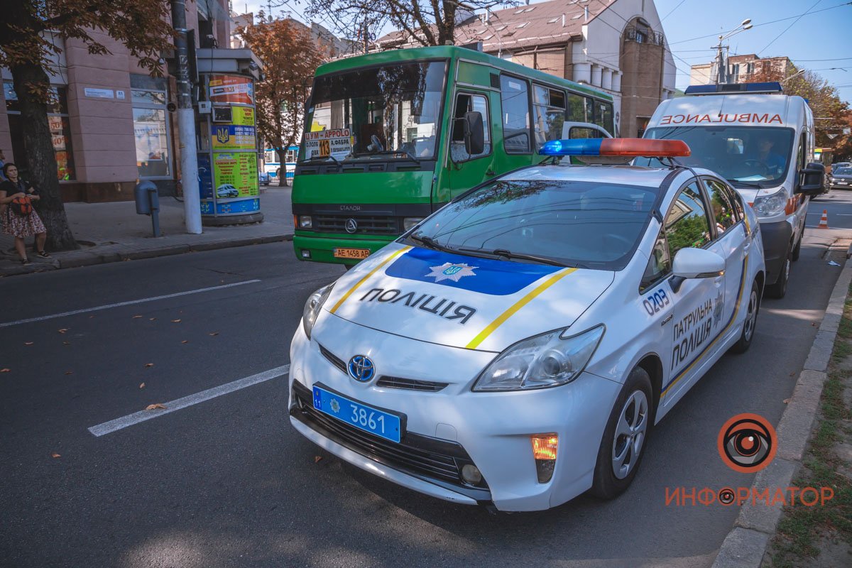 Проезд затруднен Проезд затруднен