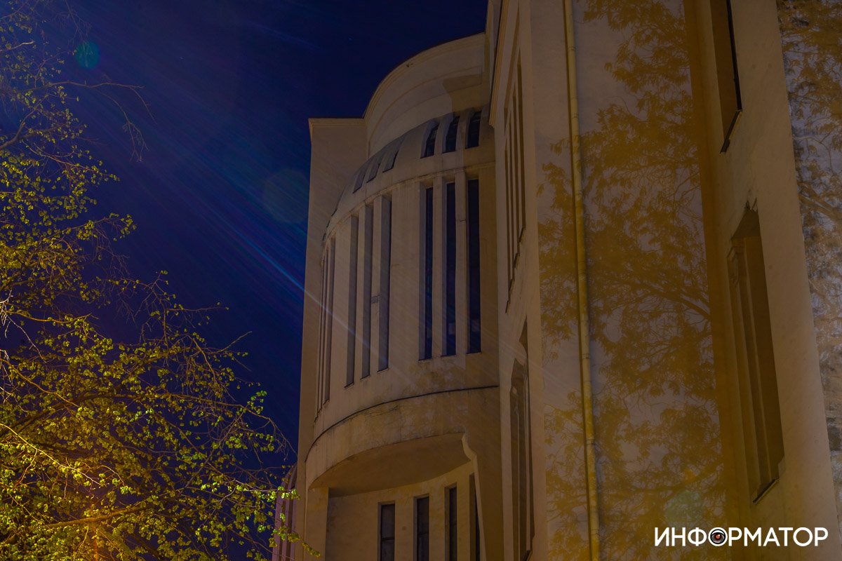 Ночью Ночью