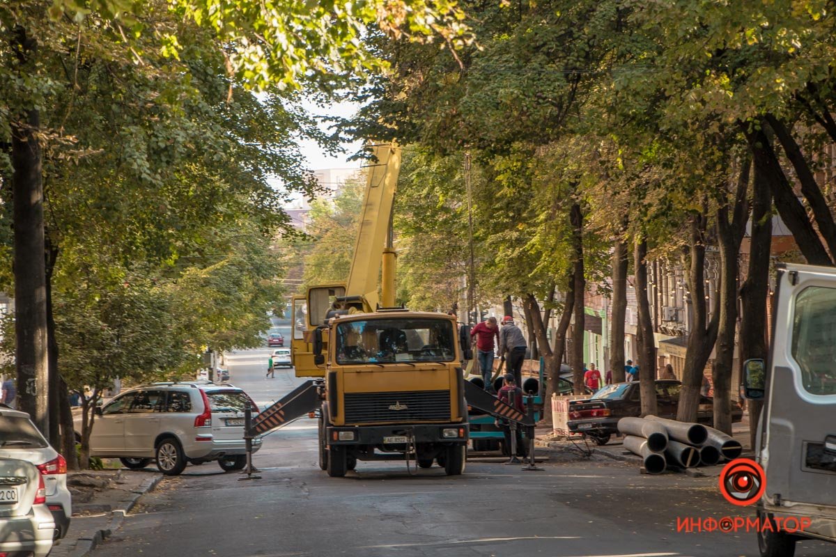 Из-за крупногабаритной техники улицу пришлось перекрыть