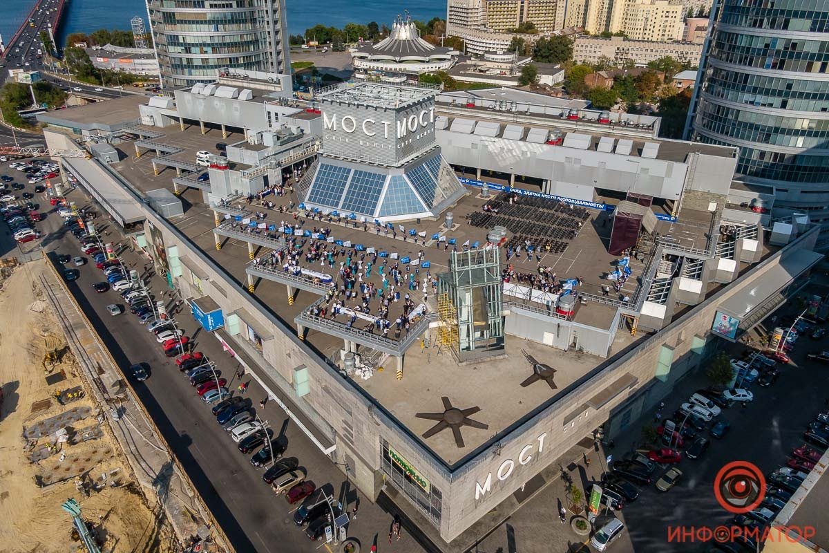 Команда, готовая взять ответственность: ОПЗЖ представила своих кандидатов на местные выборы в Днепропетровской области 15