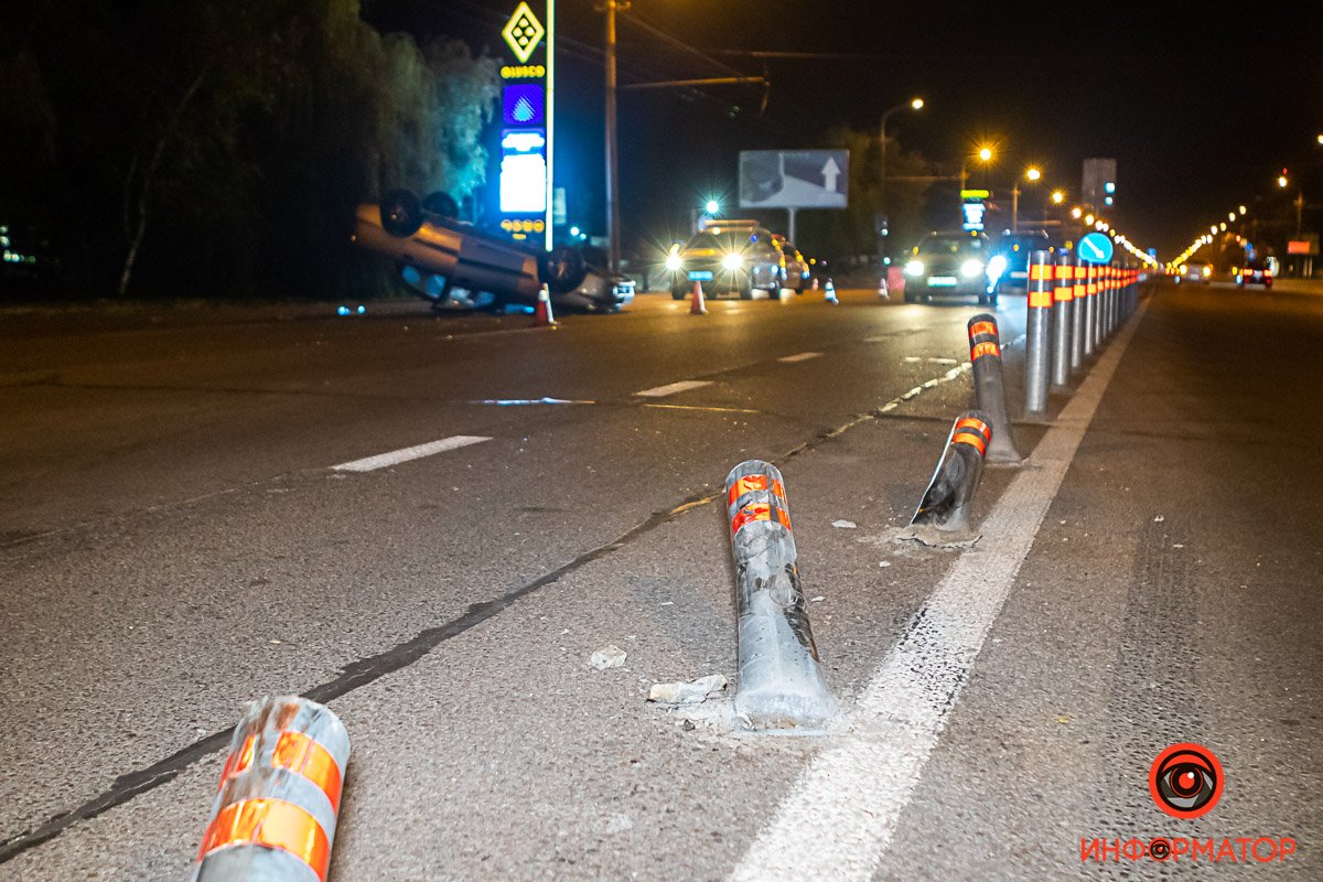 Водители и пассажиры автомобилей от медицинской помощи отказались