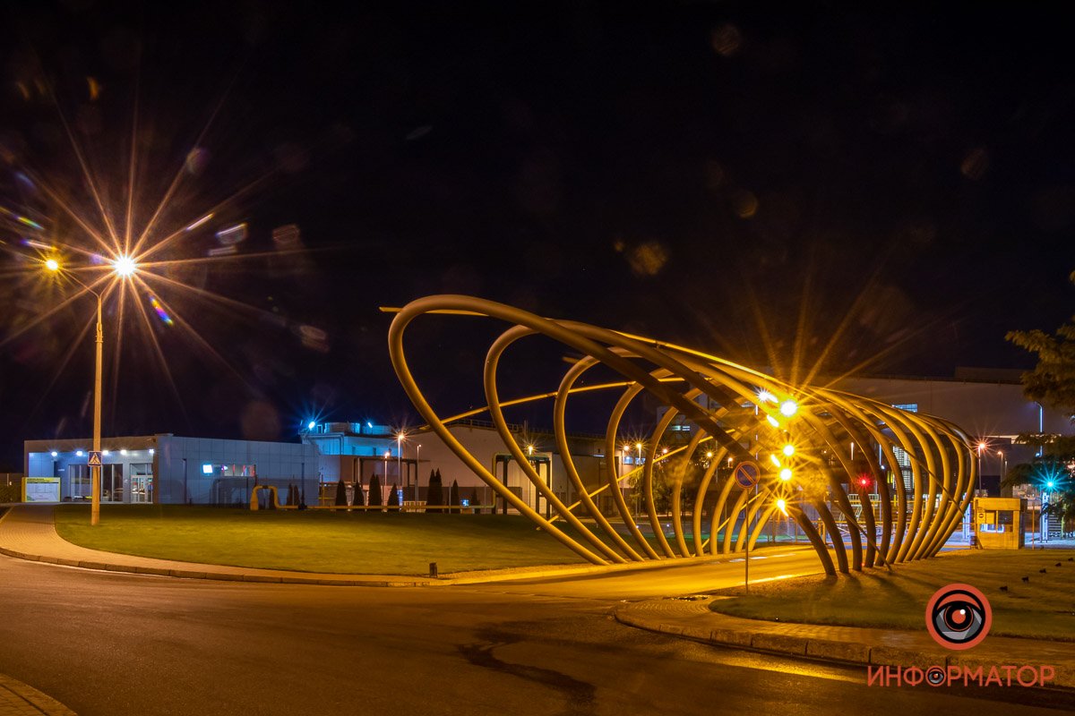 Даже проходная завода - арт-объект Даже проходная завода - арт-объект