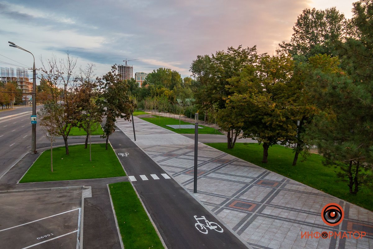 Предусмотрены и места для парковки