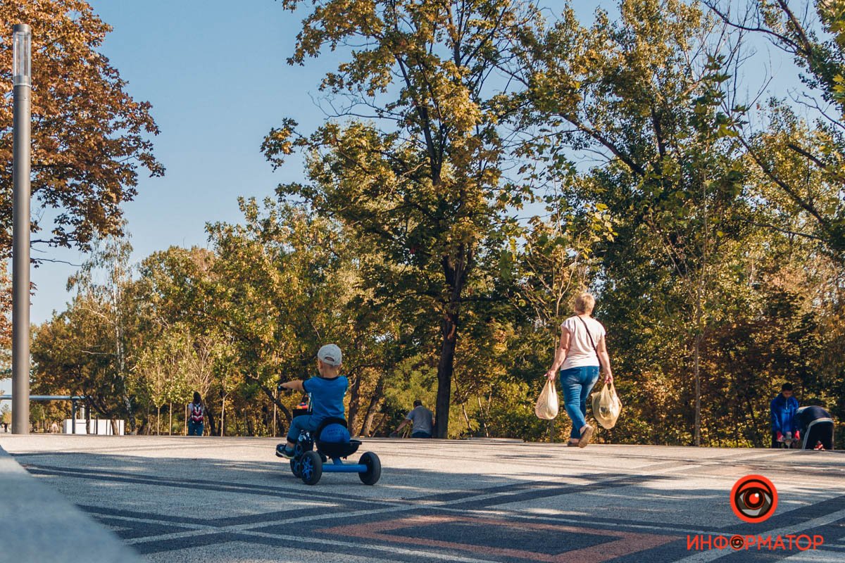 Почему не на велодорожке?