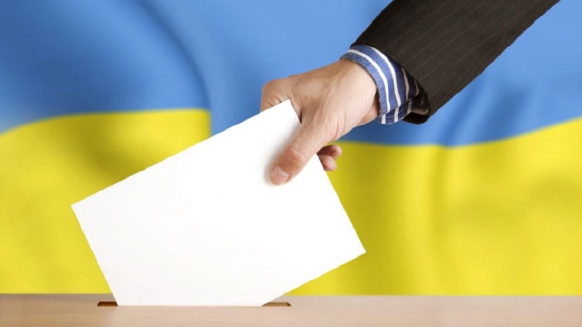 Кого вы готовы поддержать на местных выборах: опрос среди жителей Днепра