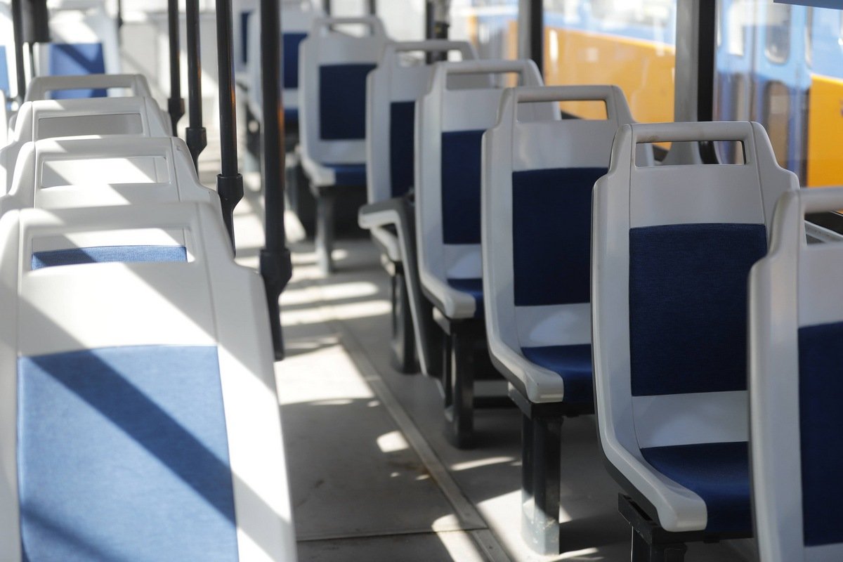 В Днепр привезли еще 7 трамваев из Германии 10