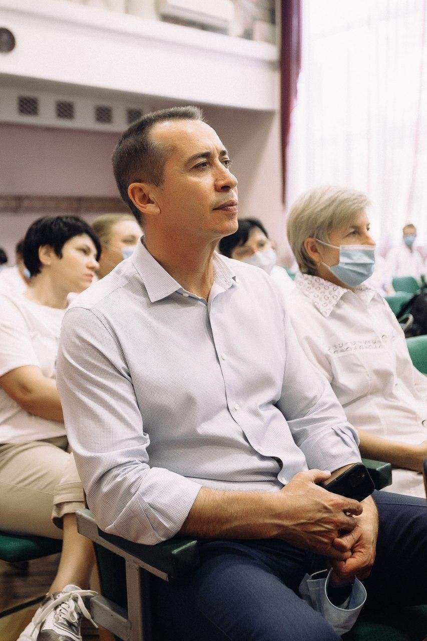 Медицинская реформа Краснова: в Днепре будут внедрять инновационные технологии лечения горожан 2