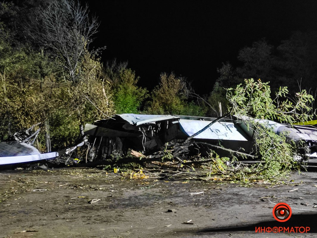 Всего на борту были 27 человек