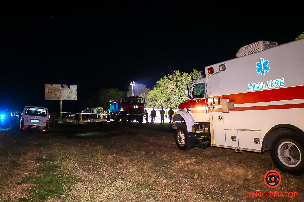 Продолжается разбор конструкций самолета и поиск «черных ящиков»