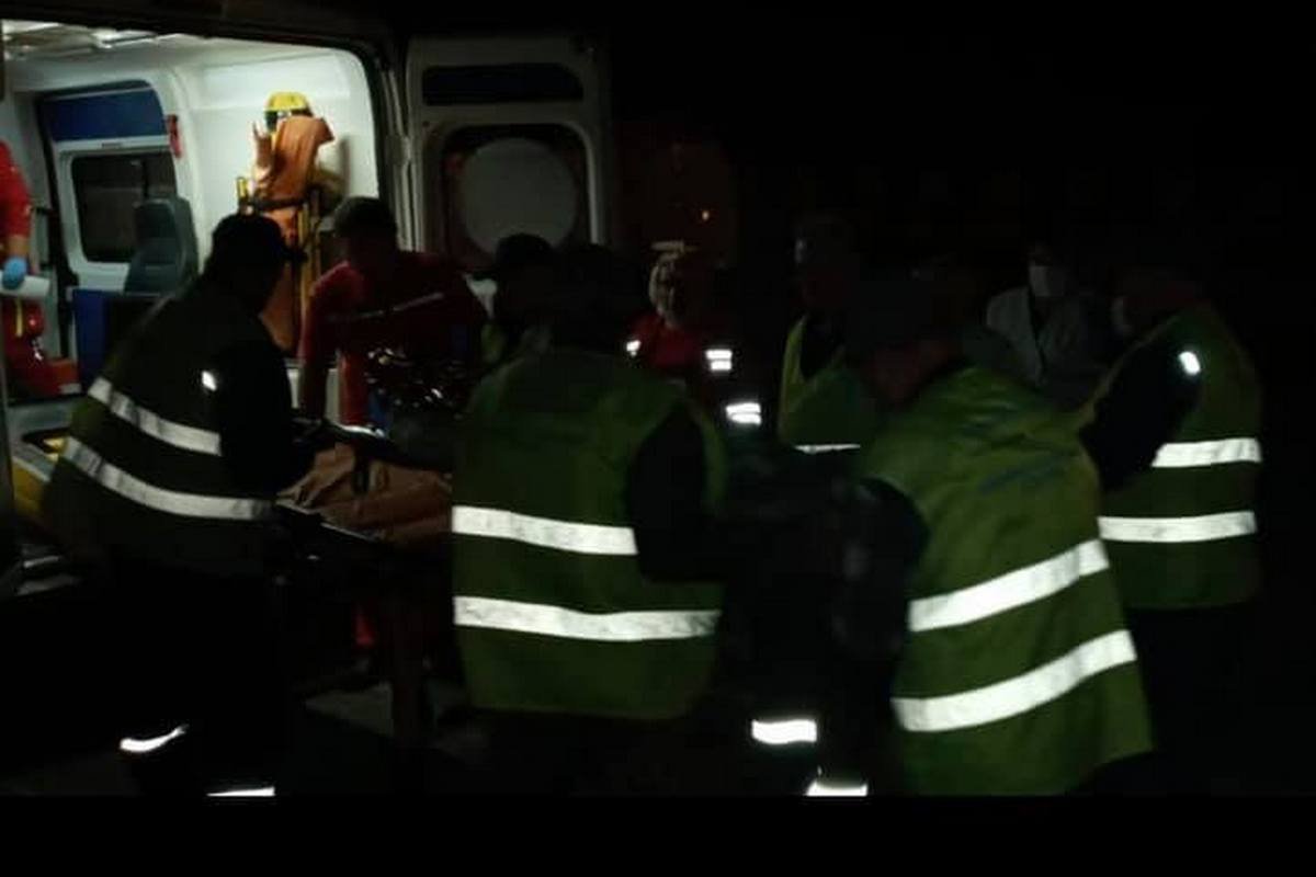 В Днепр военными вертолетами эвакуировали двух воинов В Днепр военными вертолетами эвакуировали двух воинов