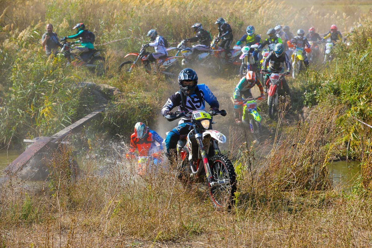 На ЭТОЙ дороге точно никогда не увидишь дорожной полиции На ЭТОЙ дороге точно никогда не увидишь дорожной полиции