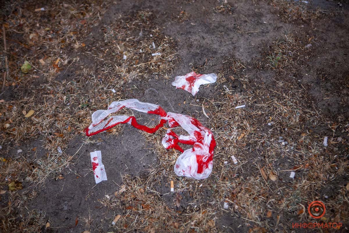 Медики остановили кровотечение, но ехать в больницу пострадавший отказался