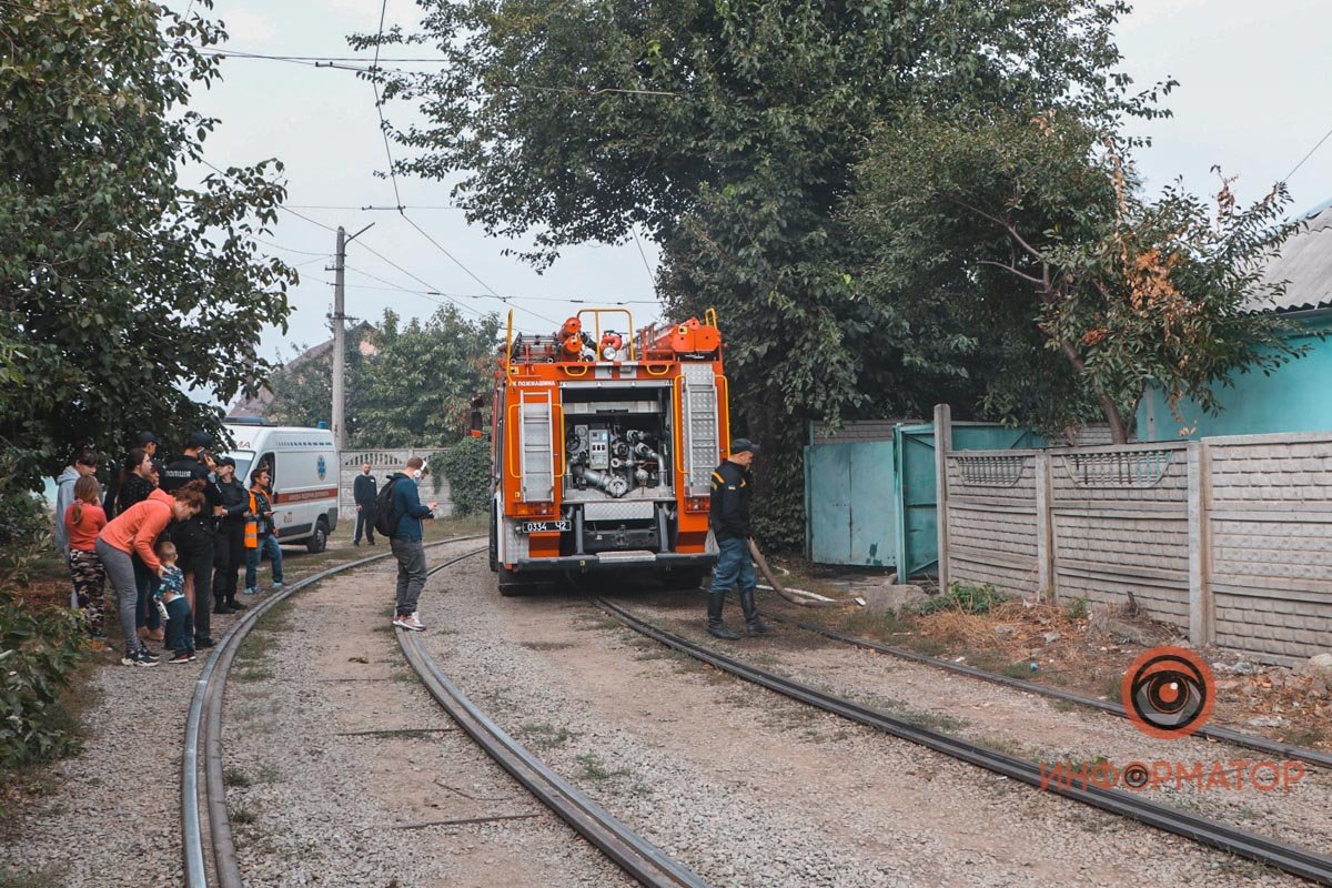 Уничтожена крыша здания