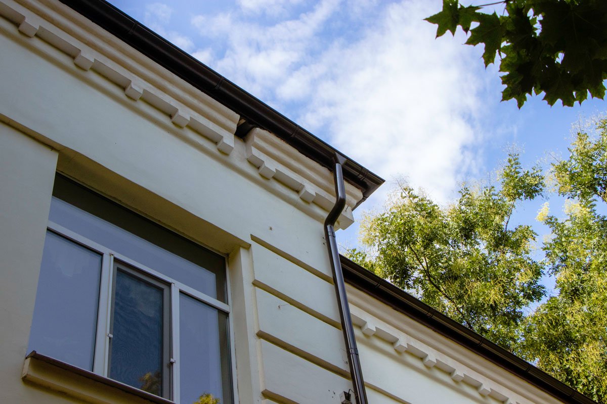 Новая кровля, яркий дизайн и уютные столовые: в школах Днепра проводят капитальные ремонты 15