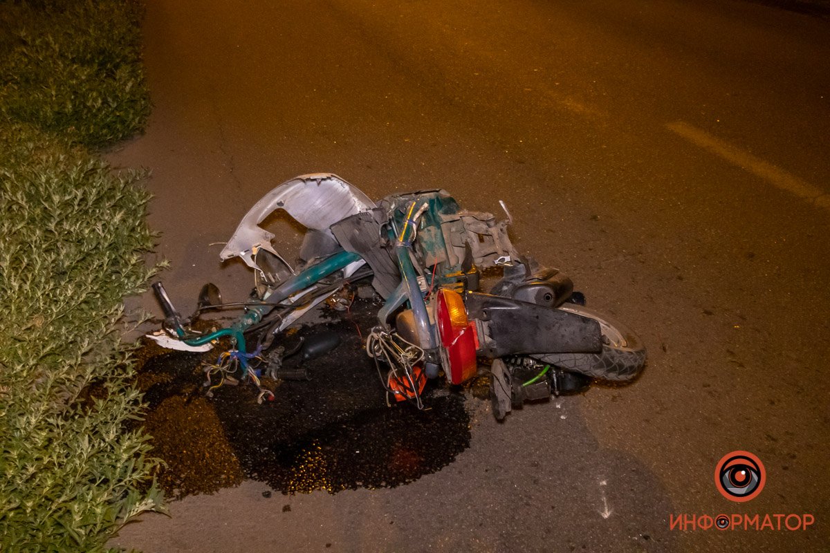 Скутер поворачивал с улицы Докучаева