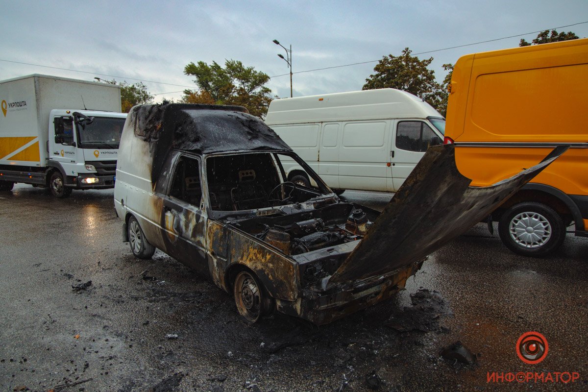 Сгоревшее авто Сгоревшее авто