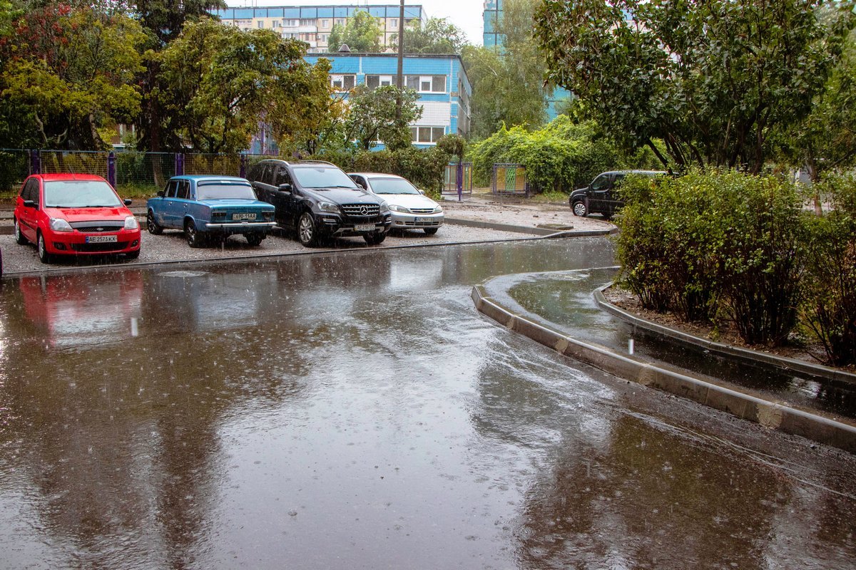 В Днепре строят ливневую канализацию в отдаленных районах 3