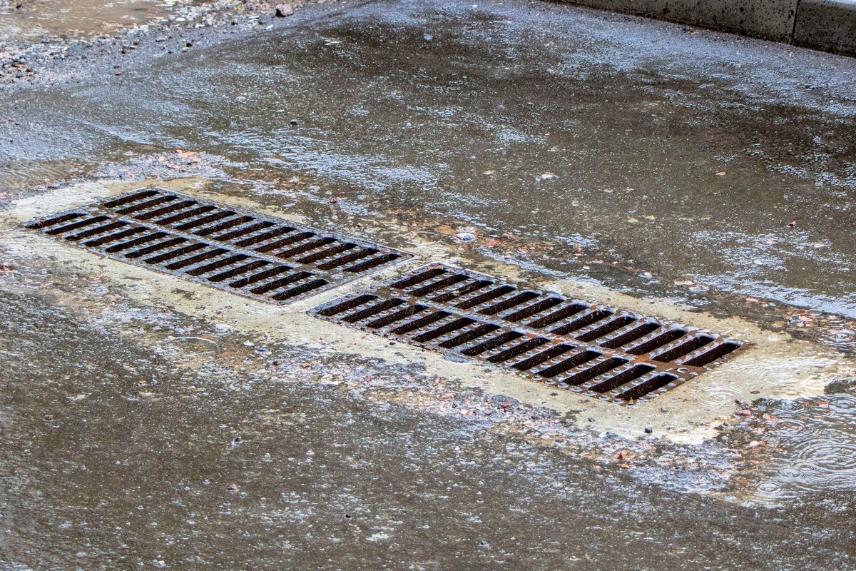 В Днепре строят ливневую канализацию в отдаленных районах 4