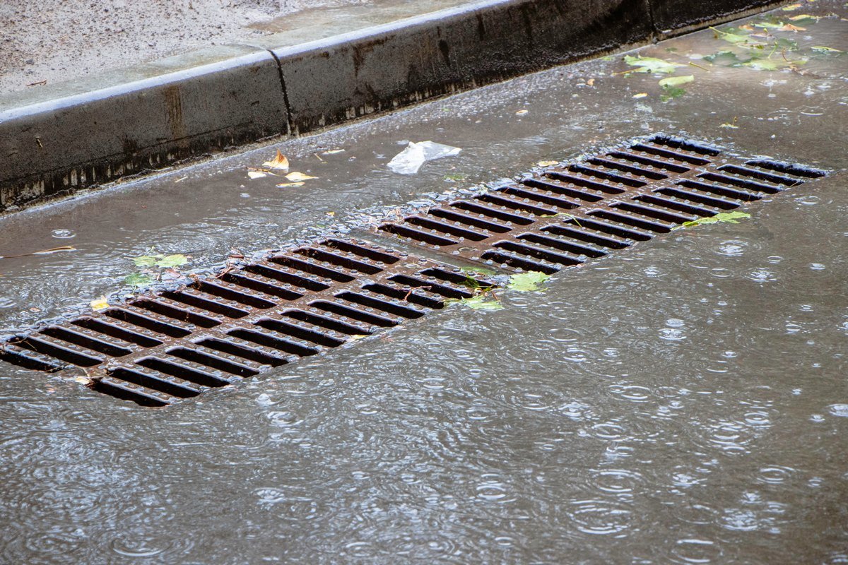 В Днепре строят ливневую канализацию в отдаленных районах 5