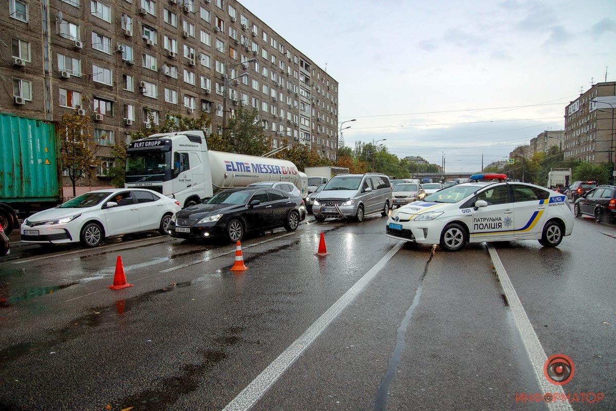 Затруднено движение по направлению на выезд из города Затруднено движение по направлению на выезд из города
