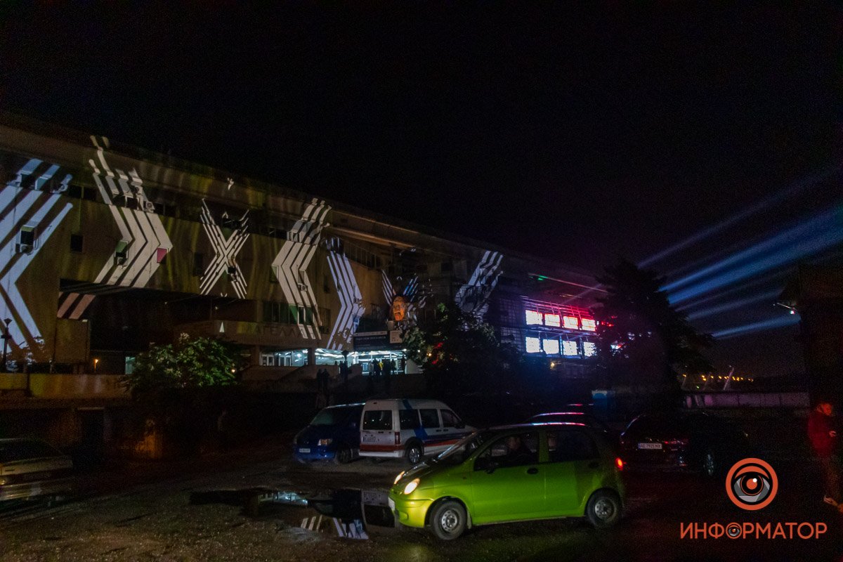 Перформансы, кино и выставки: в Днепре стартовал фестиваль современного искусства ГогольFest 4