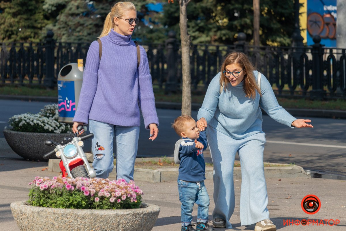 Команда в синем