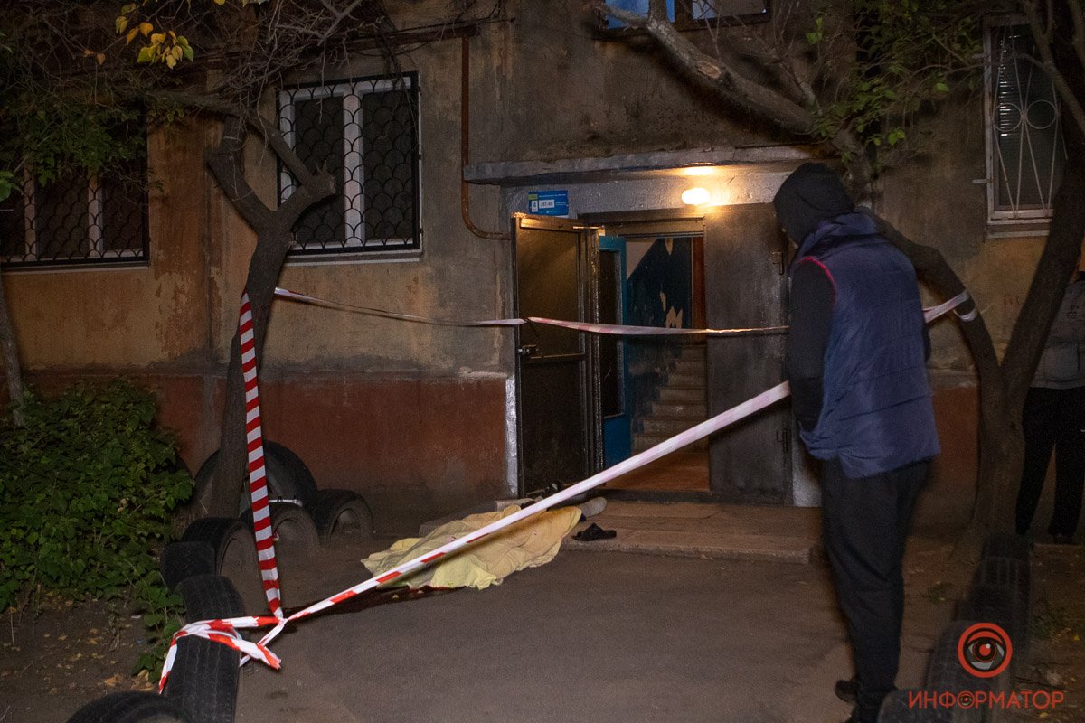 Перед этим люди слышали звук падения