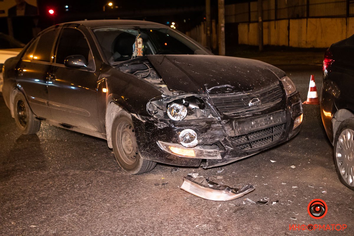 Пострадал ребенок, который находился в салоне Nissan