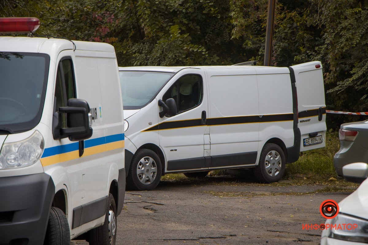 Тело забрали судмедэксперты Тело забрали судмедэксперты