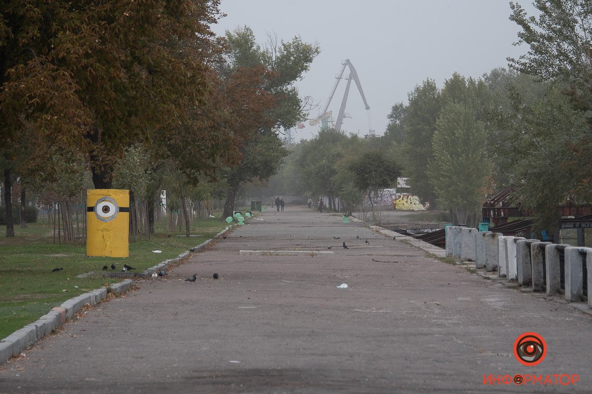 Железные жирафы в тумане