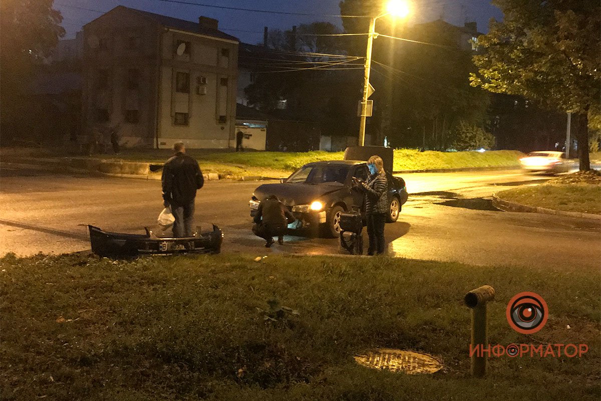 Столкнулись Toyota и Daewoo Столкнулись Toyota и Daewoo