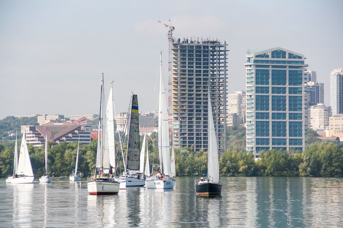 Река выглядит поинтереснее